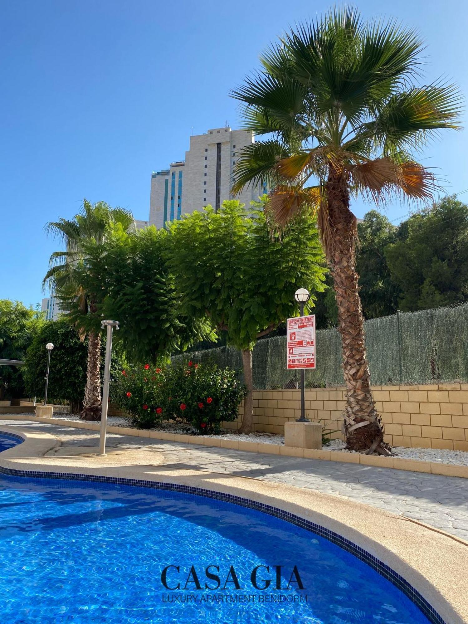 Casa Gia L Luxury Apartment Бенидорм Экстерьер фото